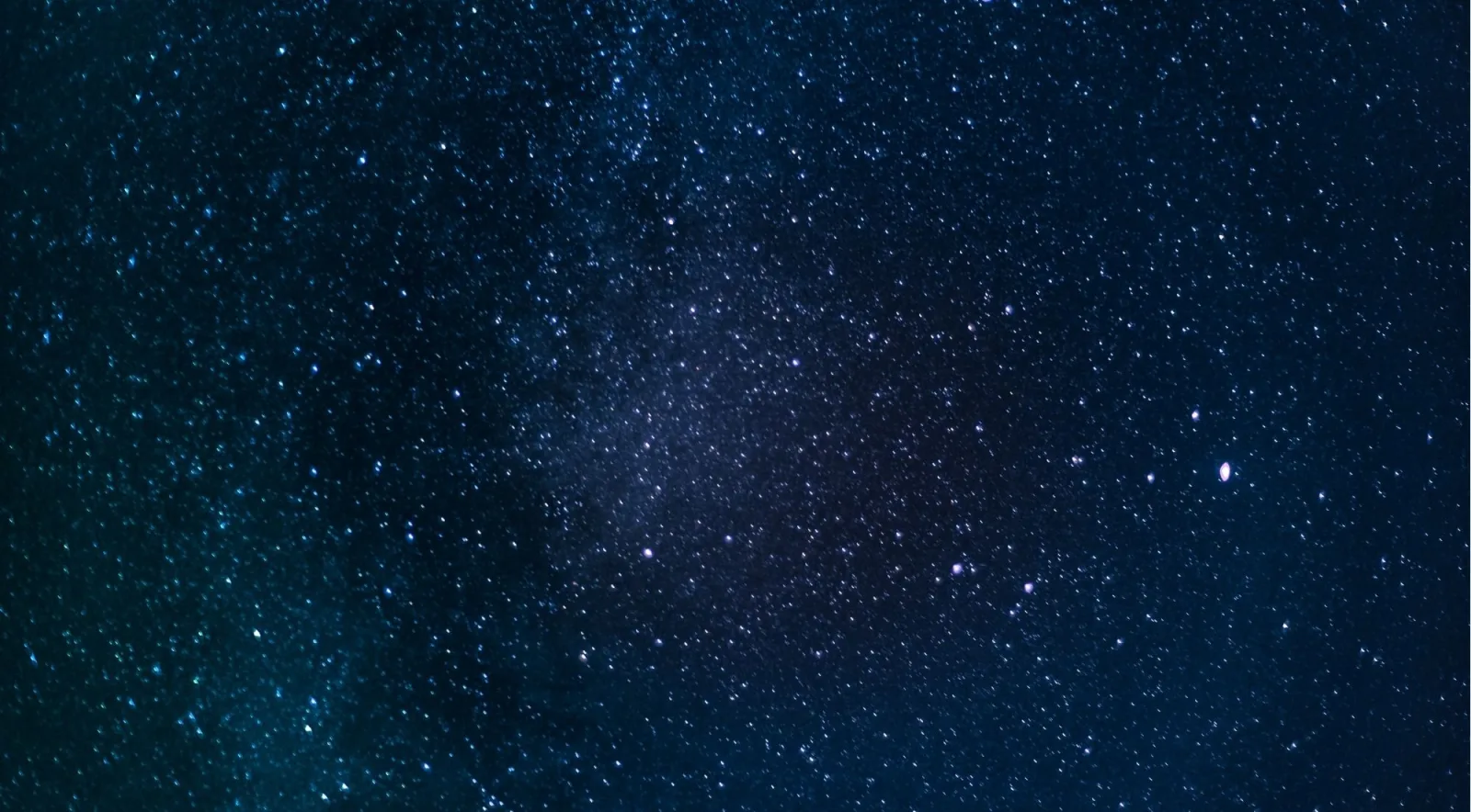 Close view of the Milky Way's star clouds and dark dust lanes